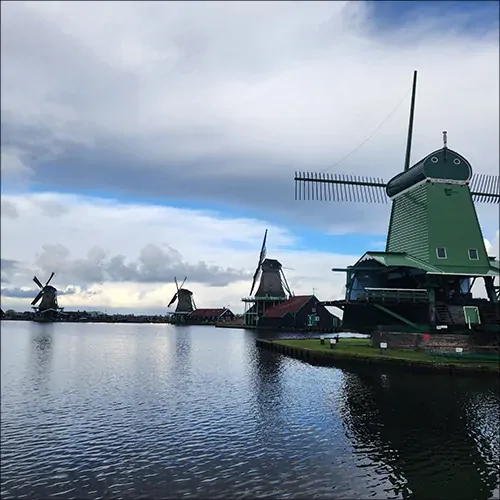 Winter Light and Quiet Canals: My Days in Amsterdam