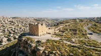 Khirbet es-Sar
