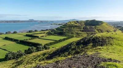 Māngere Mountain