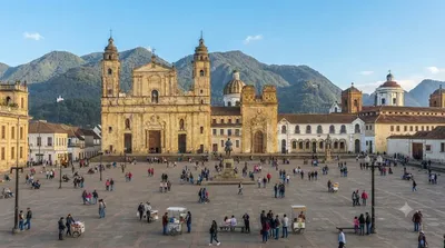 Plaza de Bolívar