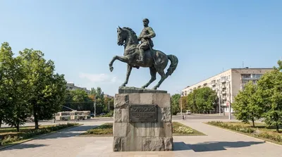 Equestrian statue of Grigory Kotovsky (Chișinău)