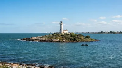 Faro Isla Farallón