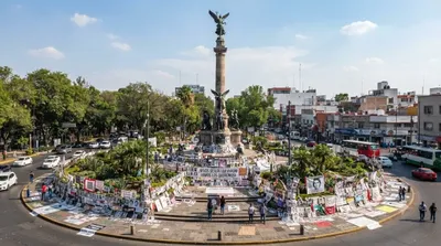 Roundabout of the disappeared