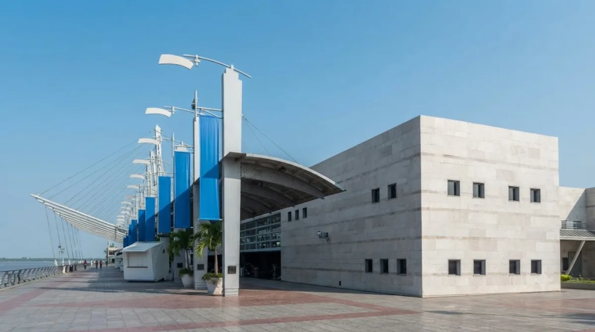 Museo Antropologico y de Arte Contemporaneo