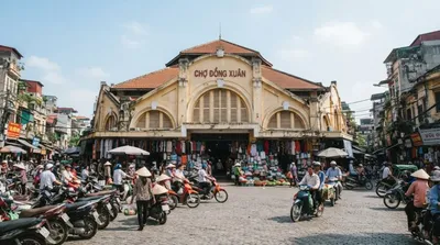 Dong Xuan Market