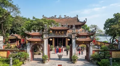 Quán Thánh Temple