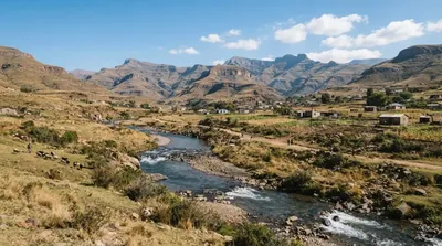 Hlotse River
