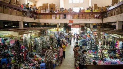 Bình Tây Market