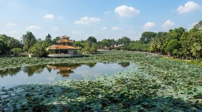 Dam Sen Cultural Park