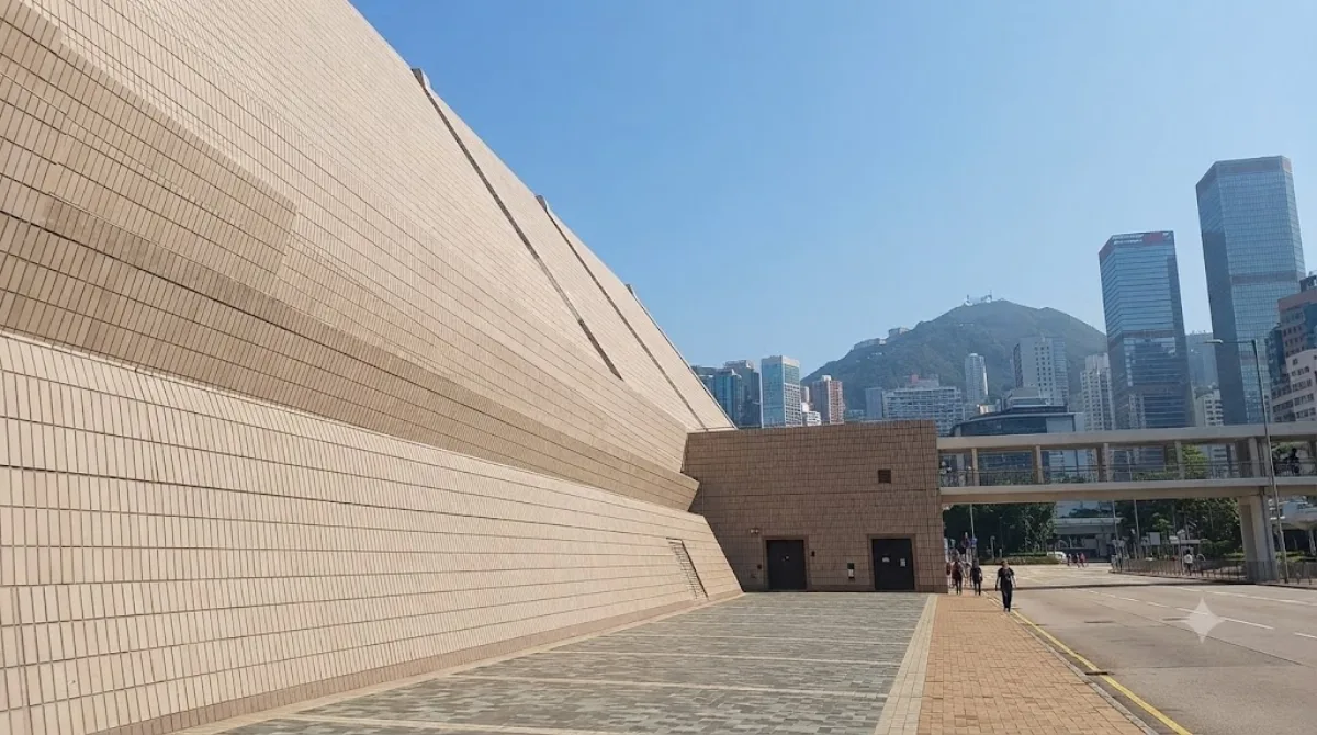 Hong Kong Cultural Centre