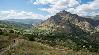 Menaksar
