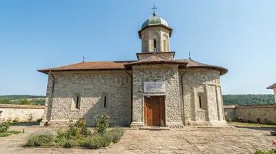 Hlincea Monastery
