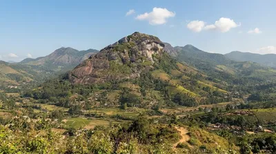 Hanthana Mountain Range