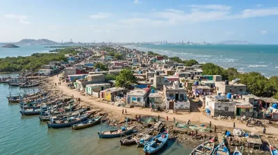 Shams Pir Island