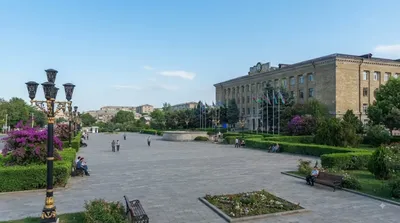 Victory Square