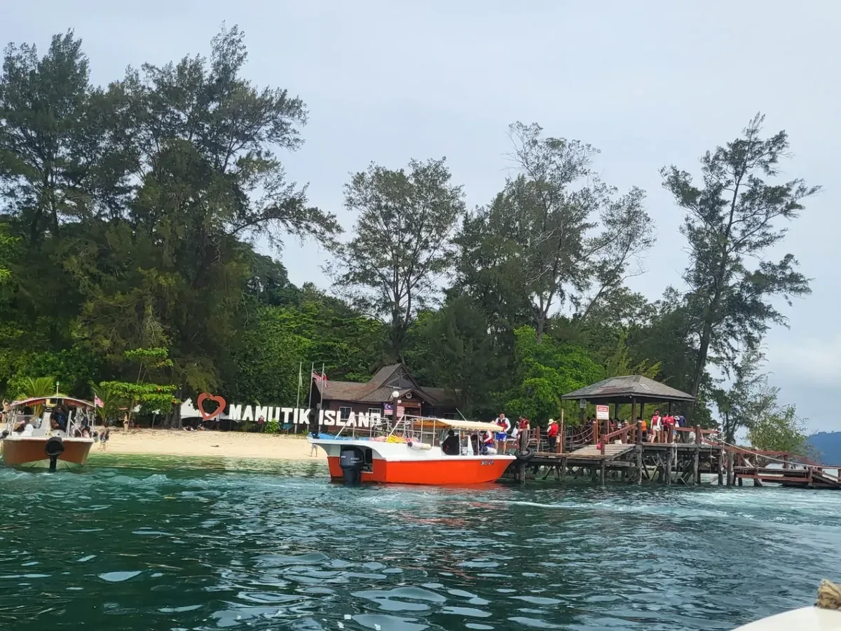 Mamutik island
