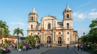 León