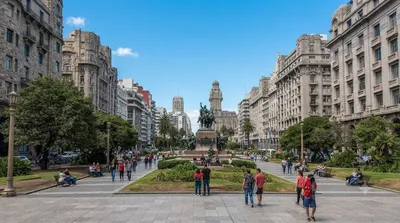 Plaza Fabini