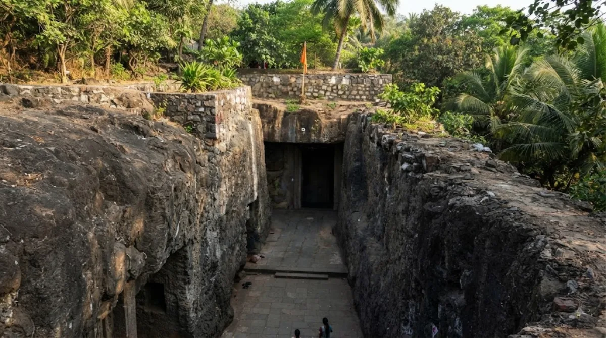 Jogeshwari Caves