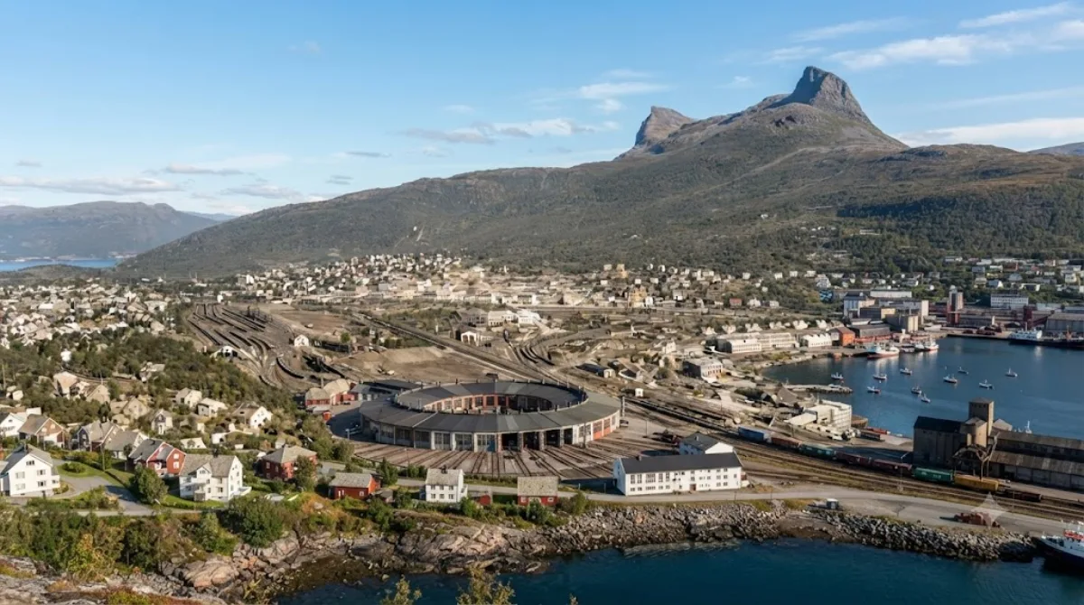 Rombakstøtta