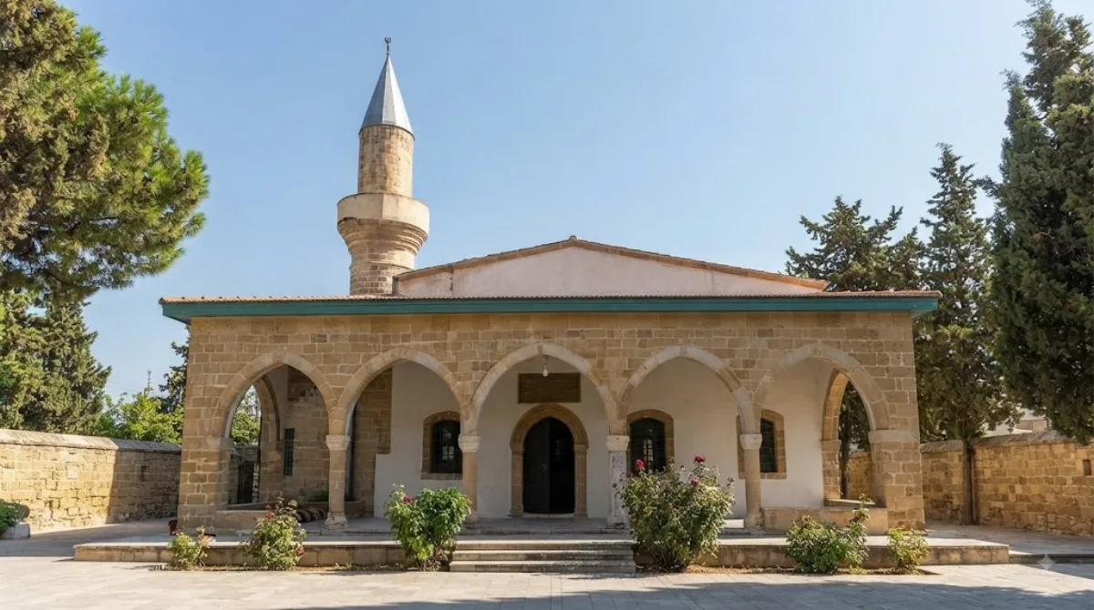 Bayraktar Mosque