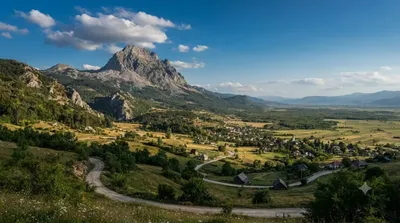 Streočka Mountain