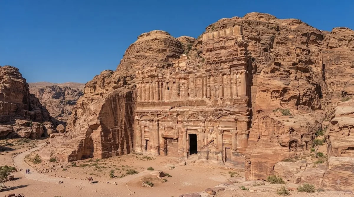 قبر القصر