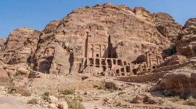 Urn Tomb (Petra)