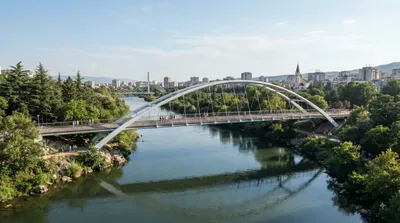 Moscow Bridge