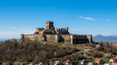 Hrad Šebeš
