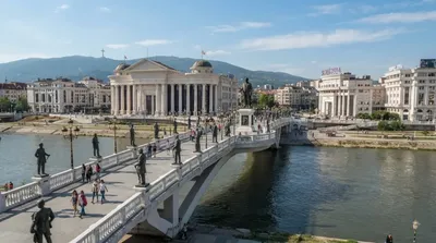 Art Bridge