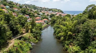 Chemin River