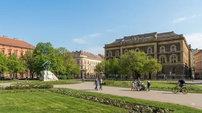 Széchenyi Square