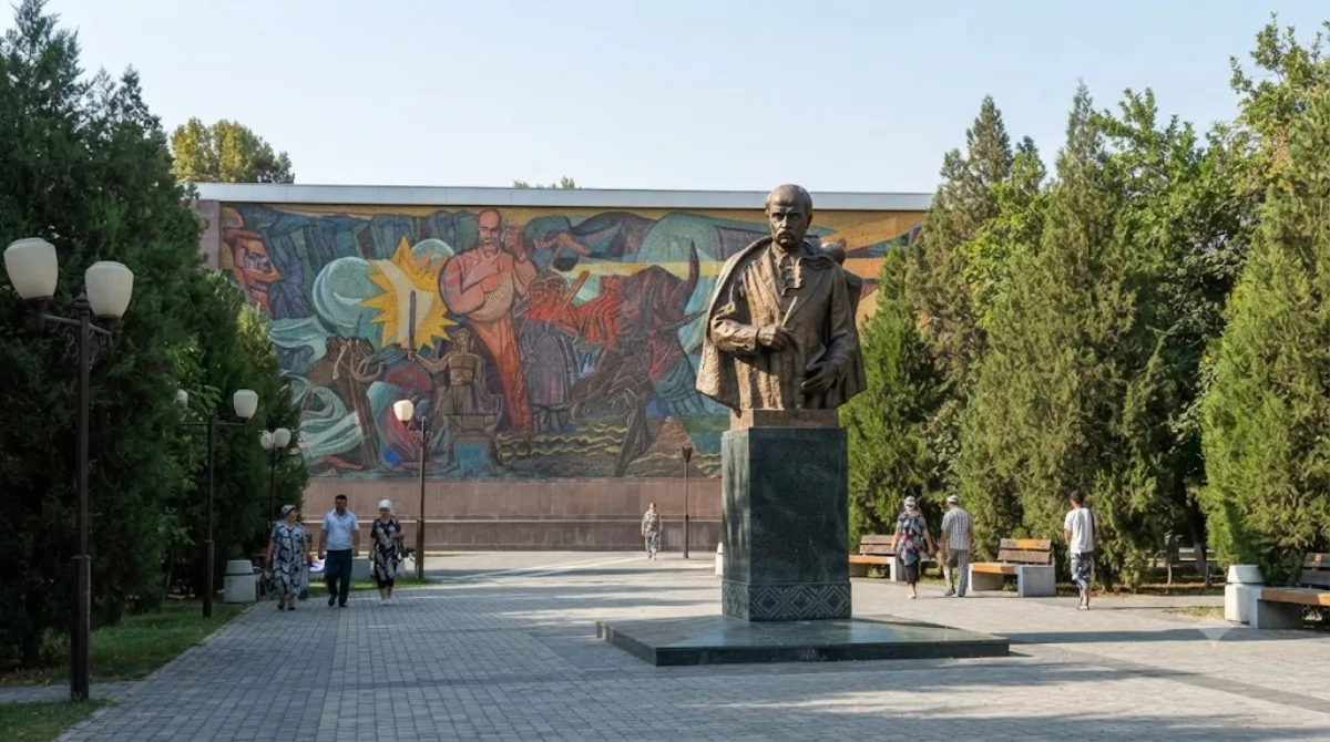 Taras Shevchenko monument