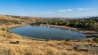 Lisi Lake