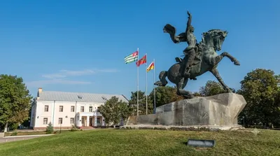 equestrian statue of Alexander Suvorov