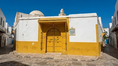 Mosque of Khelloua of Sidi Mahrez
