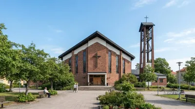 Löten Church