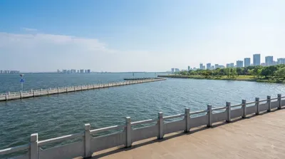 Tangxun Lake